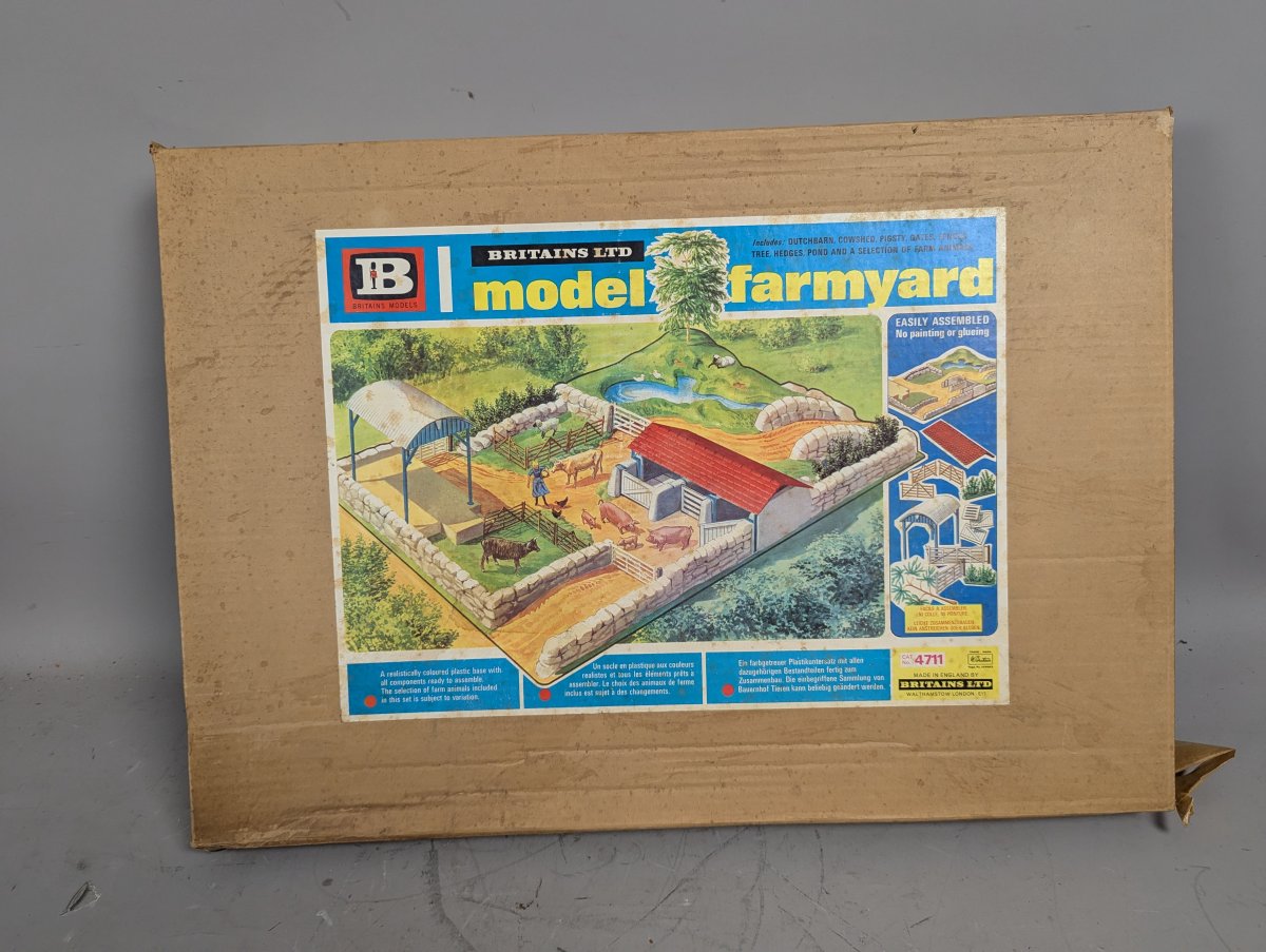Vintage Britains Ltd Model Farmyard Playset Cat. No. 4711 in Original Sealed Box