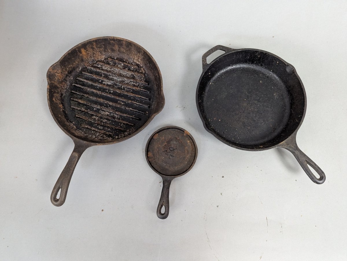 Vintage Cast Iron Skillet Set Lodge Wagner Collection Restore Required