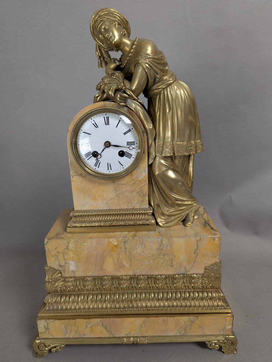 19th Century French Gilt Metal and Marble Figural Mantel Clock Decorative Timepiece