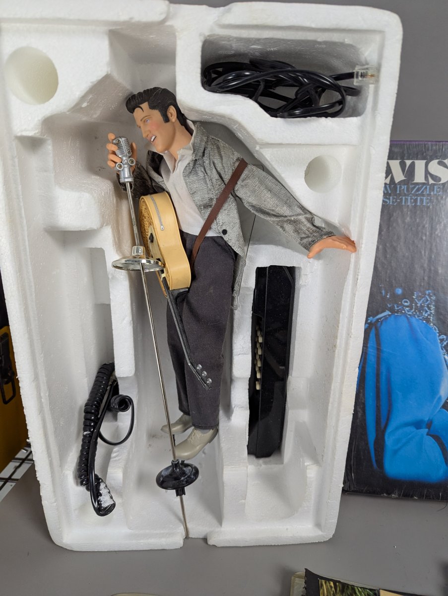 Large Lot of Elvis Presley Memorabilia Includes Jigsaw Puzzle and Collectibles