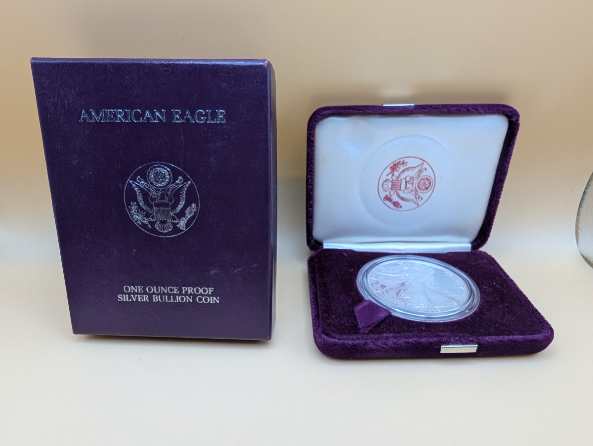 1986-S American Eagle Silver Proof Dollar Coin by Adolph A. Weinman - Excellent Condition