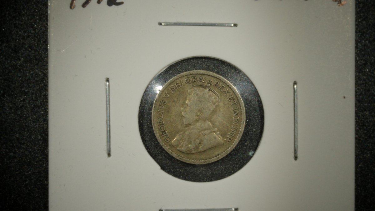 1912 Canada 5 Cents Silver Coin by Sir Edgar Bertram Mackennal, Very Good Condition