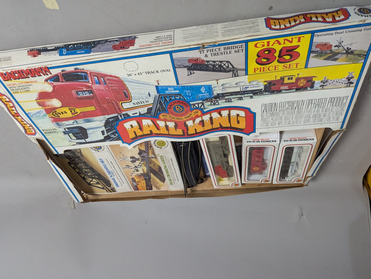 Vintage Bachmann HO Scale Electric Train Sets Collection Diesel Express Hustler Rail King