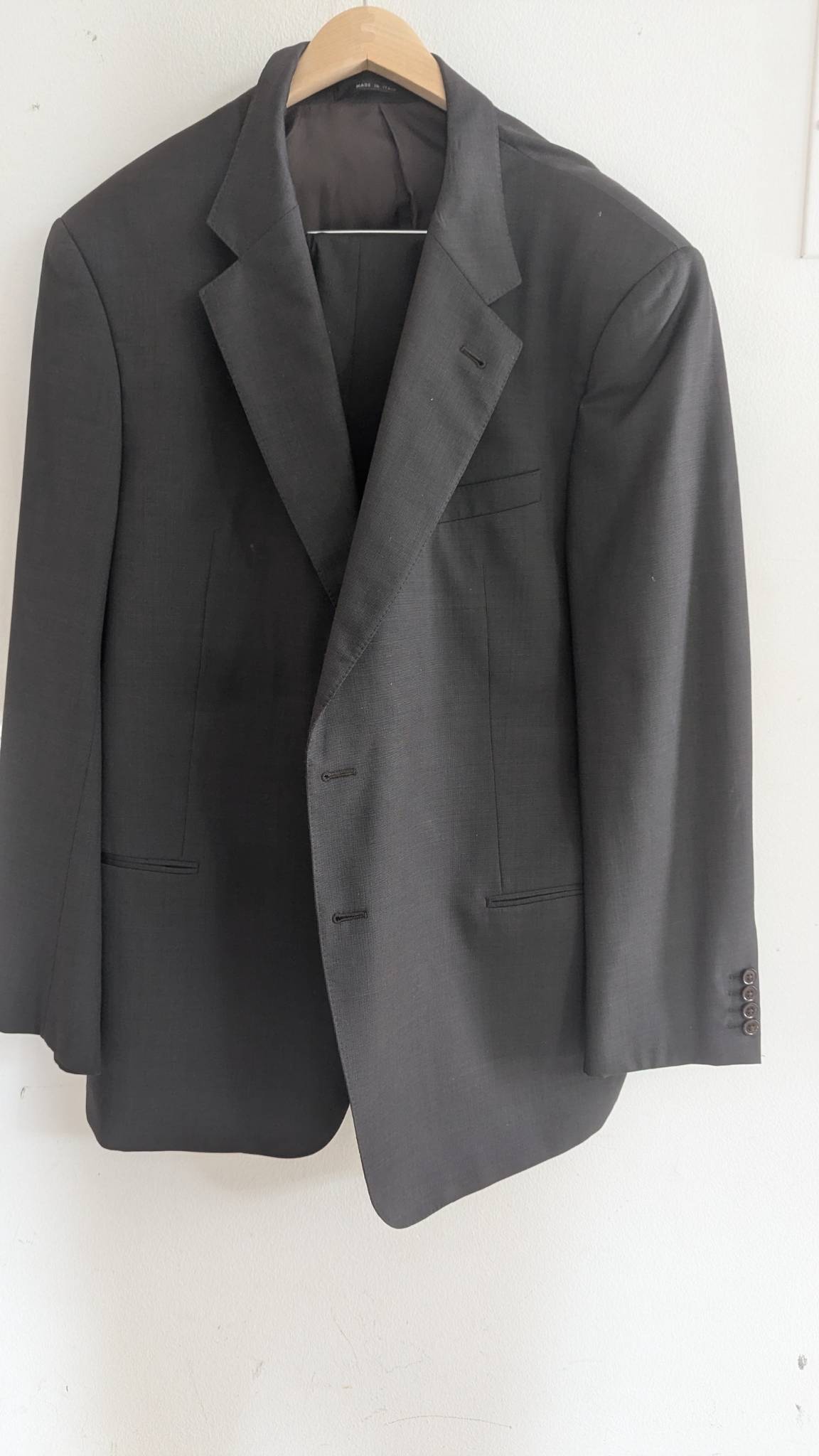 Armani Collezioni Two-Piece Suit in Black Wool Blend