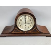 Seth Thomas Tambour Mantel Clock Classic Chiming Design in Working Order with Pendulum
