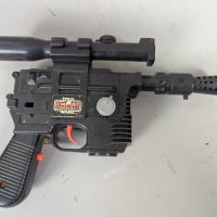 Star Wars Empire Strikes Back Blaster Toy Collectible