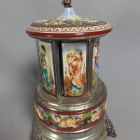 Reuge Capodimonte Porcelain Musical Cigarette or Lipstick Dispenser